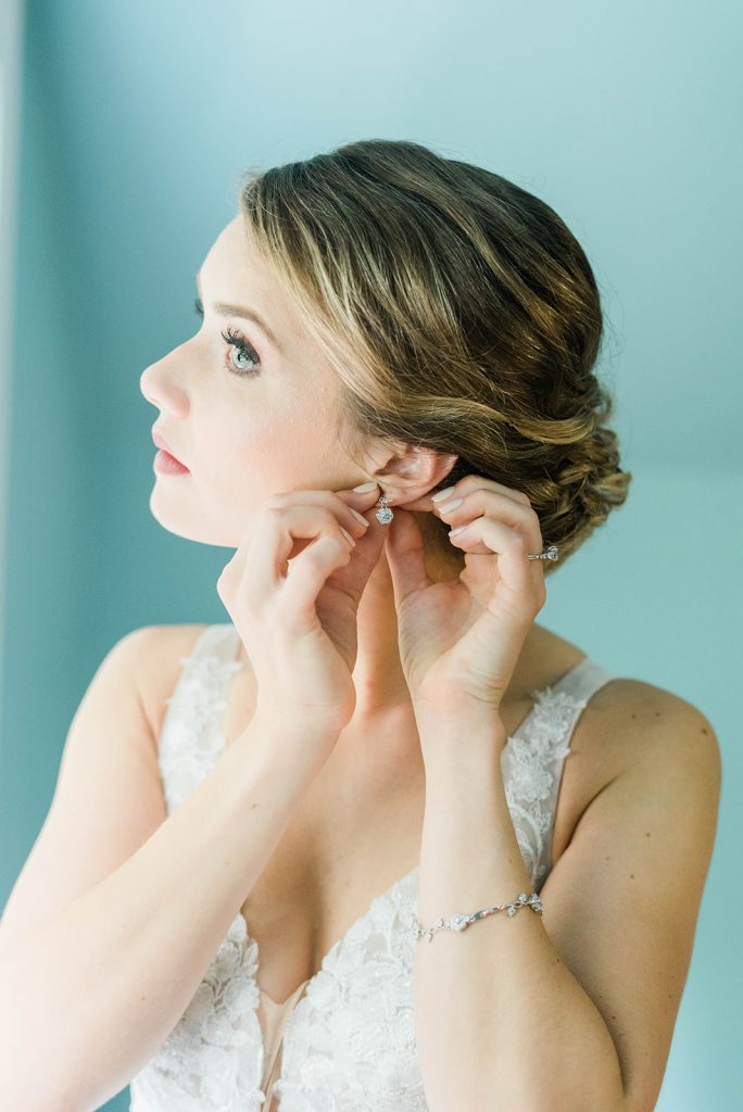 bride gets ready on her wedding day