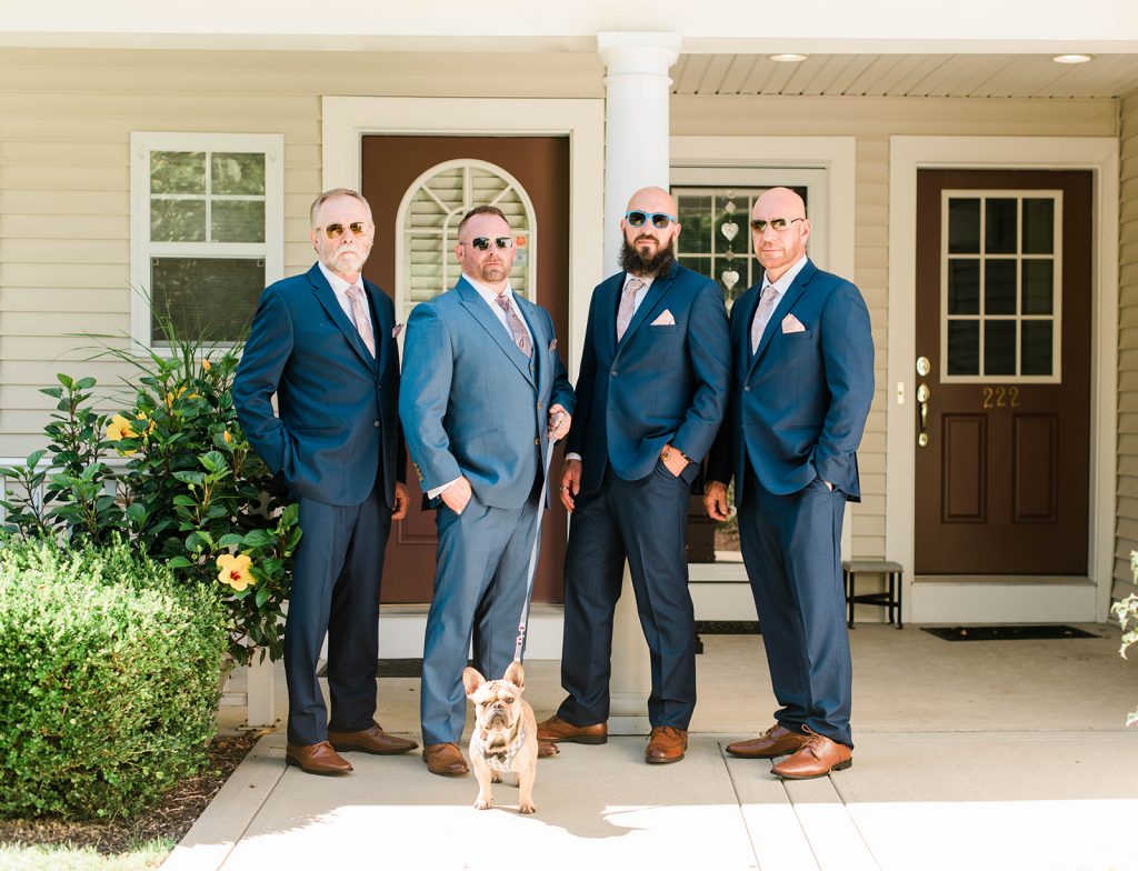 groom and groomsmen ready for westchester wedding